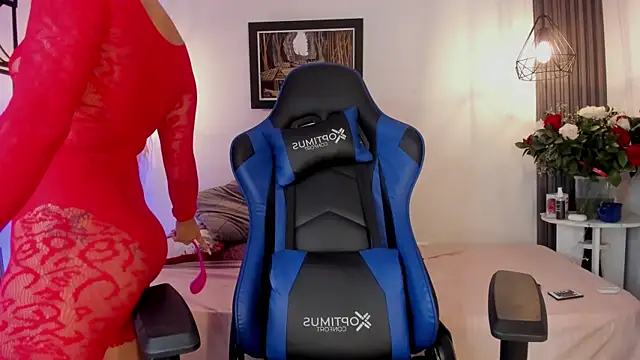 valerycolins online show from 12.27.24