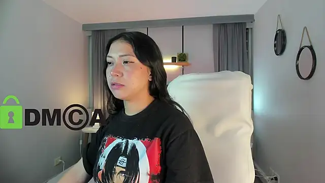 Snapshot of CoralineRicce_ chatting on 10.27.25 CoralineRicce online show from 10.27.25