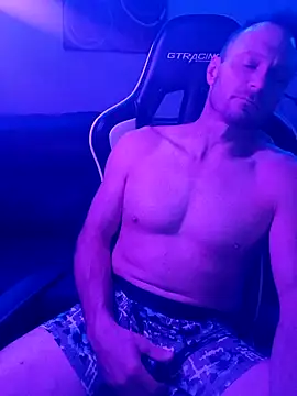 Snapshot of Funwithbrad1 chatting on 12.06.24 Funwithbrad1 online show from 12.06.24