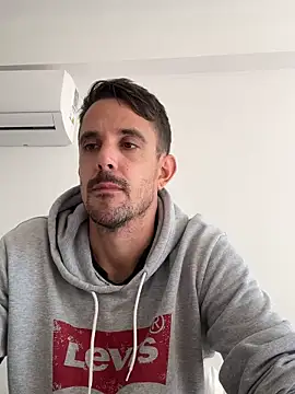 julian333 online show from 03.15.25