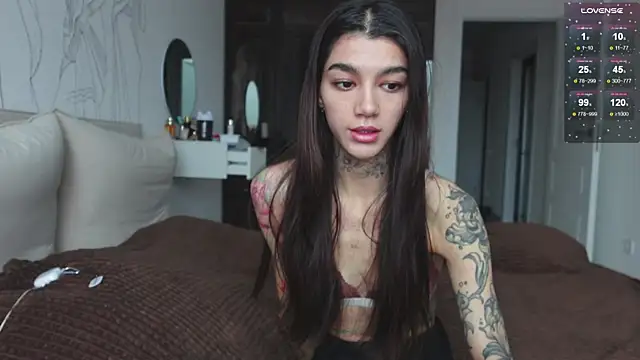 vinkitinkii online show from 10.27.25