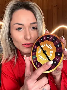 petrouchkaaa  online show from 01.14.26