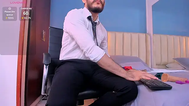 Snapshot of jeanpiere_ chatting on 03.13.25 jeanpiere online show from 03.13.25