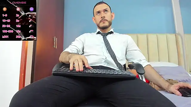 Snapshot of jeanpiere_ chatting on 03.22.25 jeanpiere online show from 03.22.25