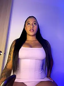 charlotteeruss online show from 09.10.25