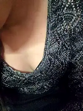 Snapshot of Roshni_98 chatting on 11.07.25 Roshni 98 online show from 11.07.25