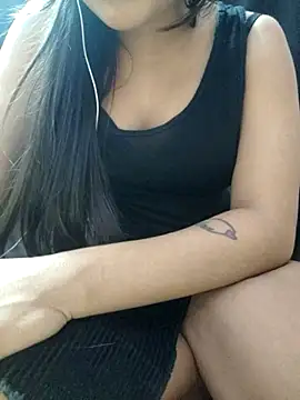 Snapshot of Roshni_98 chatting on 11.19.25 Roshni 98 online show from 11.19.25