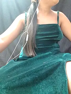 Snapshot of Roshni_98 chatting on 11.25.25 Roshni 98 online show from 11.25.25