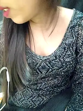 Snapshot of Roshni_98 chatting on 12.01.25 Roshni 98 online show from 12.01.25