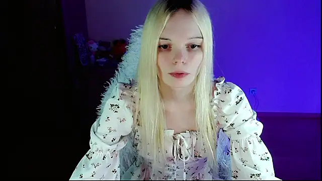 Emily Nyaffee online show from 02.07.25