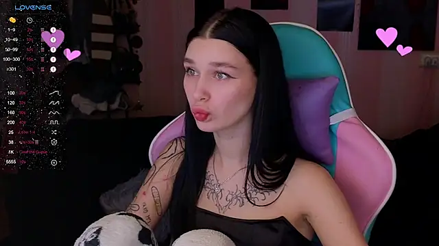 Amanda Tender online show from 01.14.25