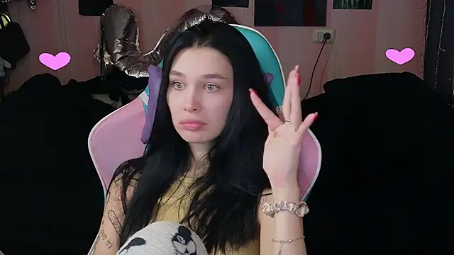 Amanda Tender online show from 02.02.25