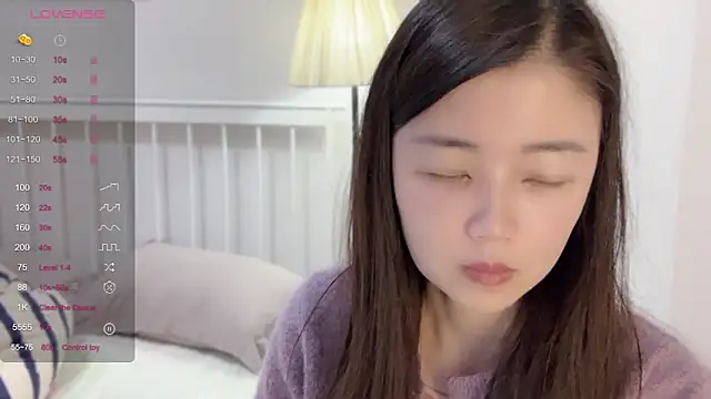 Snapshot of A-xena chatting on 02.22.25 A-xena online show from 02.22.25