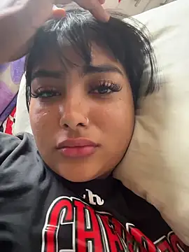 NatashaBrown12 online show from 12.21.25