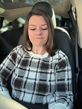 LadyLena1 online show from 01.22.25