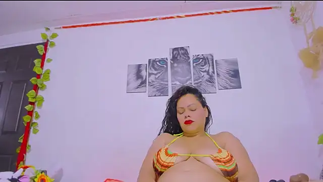 Alhelqueen online show from 03.07.25