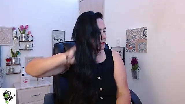 amalia brunette online show from 12.10.24