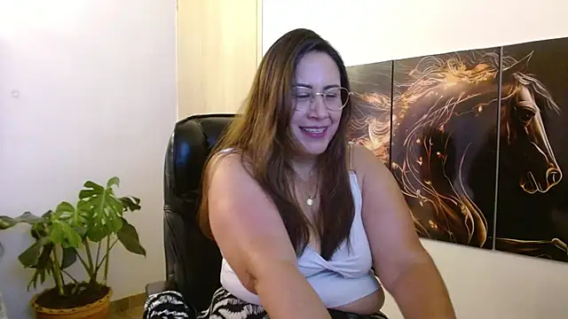 amalia brunette online show from 04.12.26