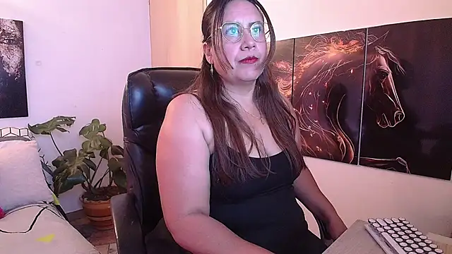 amalia brunette online show from 06.25.26