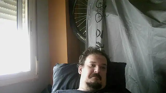 porkorossy online show from 10.18.25