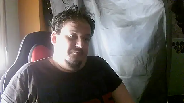 Snapshot of porkorossy chatting on 06.06.26 porkorossy online show from 06.06.26