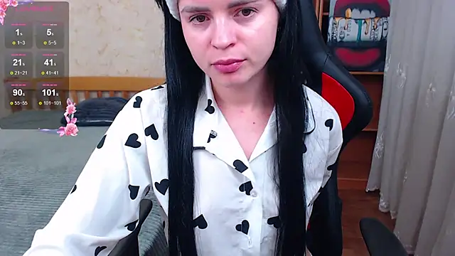 JuicyJess online show from 12.02.25