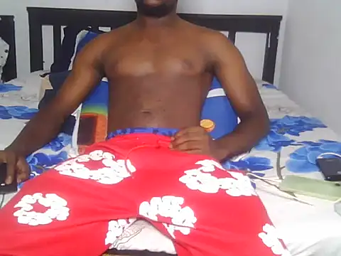 Snapshot of Hornny_Phrase chatting on 02.11.26 Hornny Phrase online show from 02.11.26