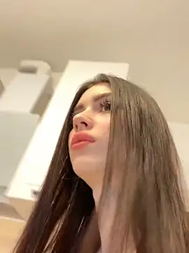 SofiaLaLight online show from 02.08.25