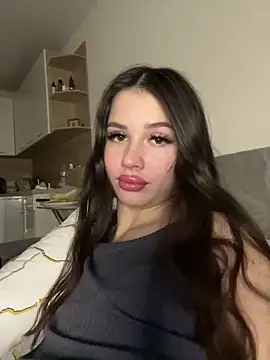 SofiaLaLight online show from 10.24.25