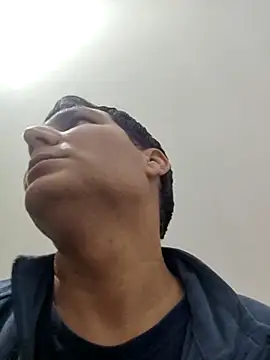 Snapshot of ZIMMY25 chatting on 02.26.25 ZIMMY25 online show from 02.26.25