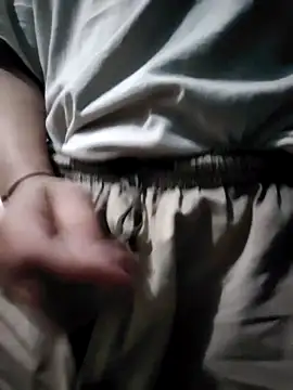 Snapshot of ZIMMY25 chatting on 03.22.25 ZIMMY25 online show from 03.22.25