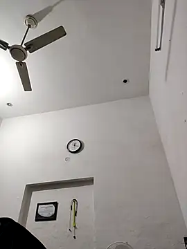 Snapshot of ZIMMY25 chatting on 11.09.25 ZIMMY25 online show from 11.09.25