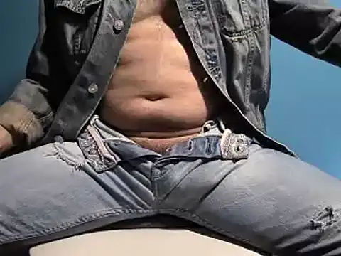 Snapshot of Pol8822 chatting on 04.11.26 Pol8822 online show from 04.11.26