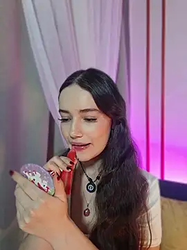 Kate Amaretto  online show from 07.05.26