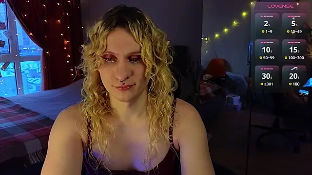 Snapshot of Lori_Myaf chatting on 02.19.25 Lori Myaf online show from 02.19.25