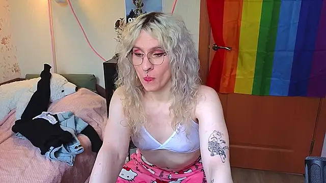 Lori Myaf online show from 05.28.26