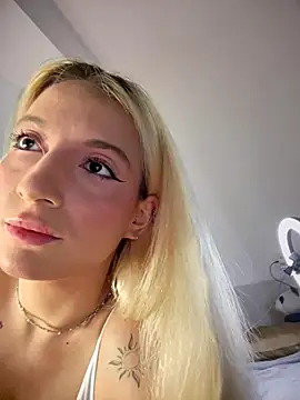 Ella Charm online show from 10.16.25