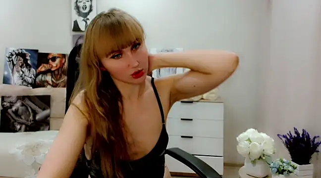 EveLove33 online show from 03.15.25