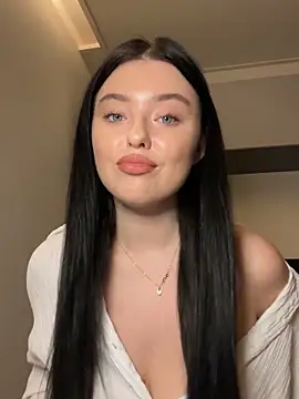 Angela Fosterr online show from 09.26.25