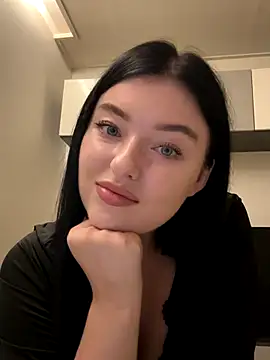 Angela Fosterr online show from 10.19.25