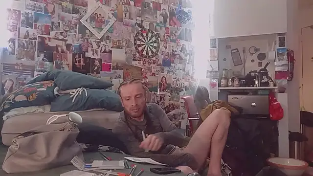 DownstairsSky online show from 03.12.25