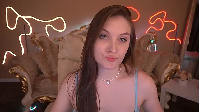 EmmyCharmm online show from 10.03.25