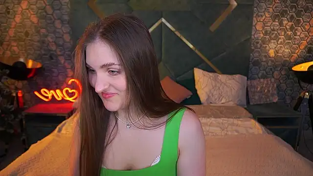 EmmyCharmm online show from 02.01.26