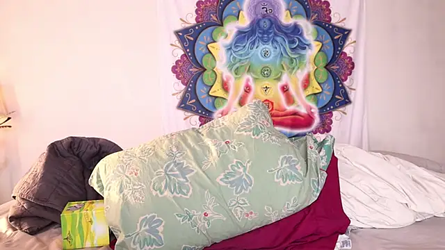 Snapshot of xxpixeyxx chatting on 03.05.25 xxpixeyxx online show from 03.05.25