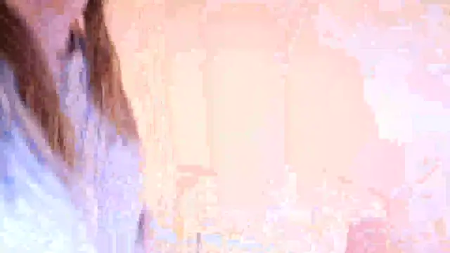 Snapshot of xxpixeyxx chatting on 09.24.25 xxpixeyxx online show from 09.24.25