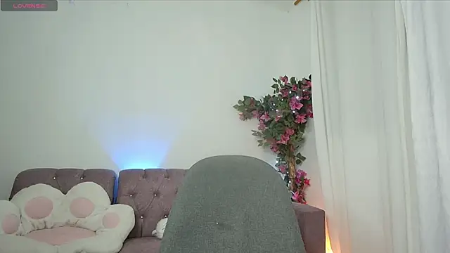 Snapshot of keissy_rincon_ chatting on 01.04.25 keissy rincon online show from 01.04.25