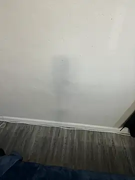 demonslayerr999 online show from 12.21.24