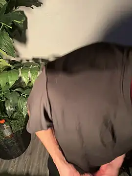 demonslayerr999 online show from 02.26.25