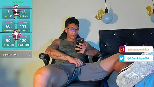 FuckHardlove online show from 12.29.24