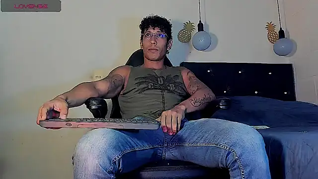 FuckHardlove online show from 03.08.25